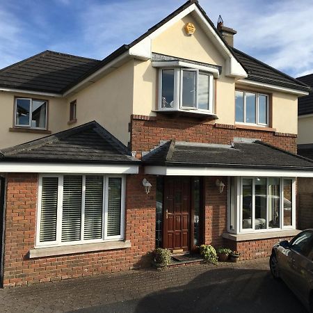 The Wave Bed & Breakfast Galway Exterior photo